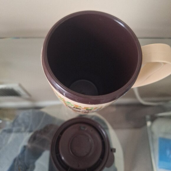 Tim Hortons Always Fresh 2012 Beige  Thermo-Serv Trave Coffee/Tea Mug Tumbler - Picture 3 of 5